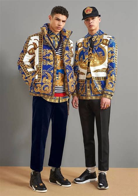 versace herrenkleidung kaufen|versace uk official website.